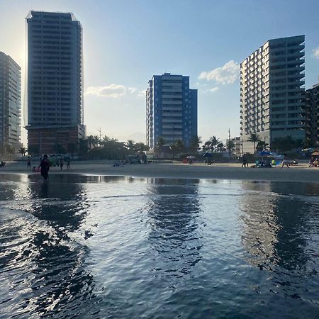 Apto Aconchegante Beira Mar Com Ar No Quarto Solemar エクステリア 写真